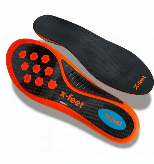 MULTISPORT PERFORMANCE מדרסי פרפורמנס מסיבי פחמן. מעניקים תמיכה לקשת,דינמיות ובלימת  זעזועים, מהירות, כוח מתפרץ וגובה קפיצה-אידיאלי לכדורסל,ריצה וכדורגל.