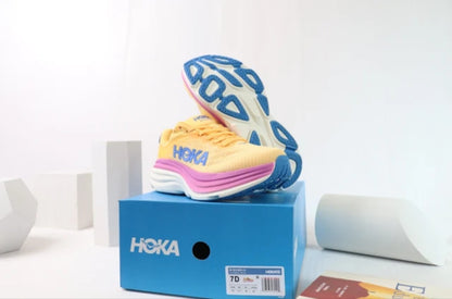נעלי Bondi 8 Hoka מציעות את אחת מחוויות הריצה הרכות, היציבות והנוחות ביותר בעולם.